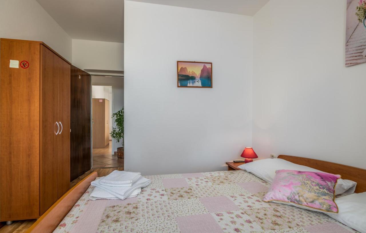 Rooms Valentino Vrh  Exteriér fotografie