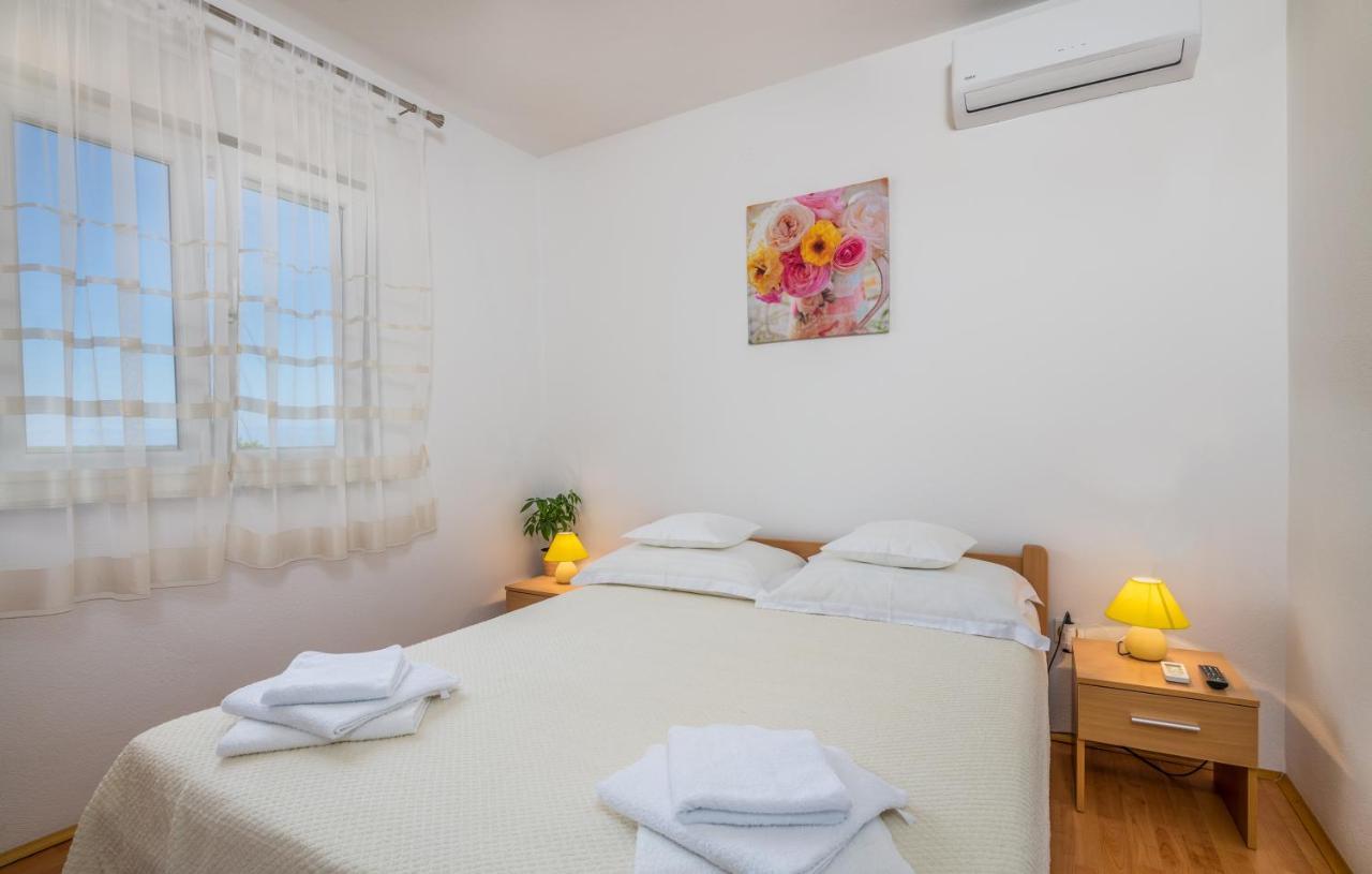 Rooms Valentino Vrh  Exteriér fotografie