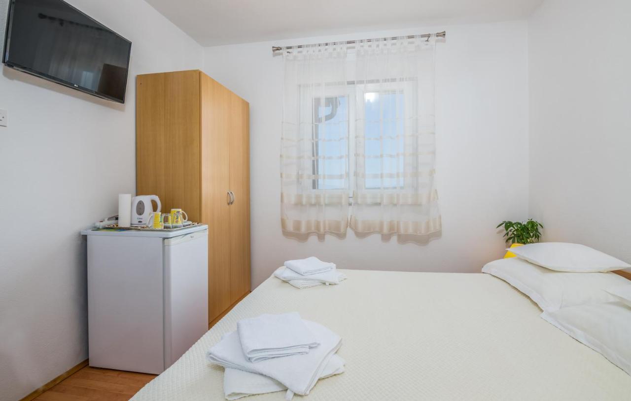 Rooms Valentino Vrh  Exteriér fotografie