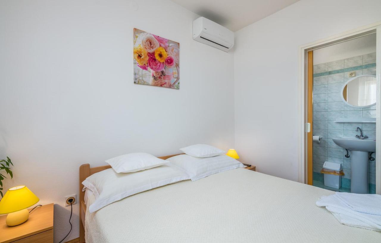 Rooms Valentino Vrh  Exteriér fotografie
